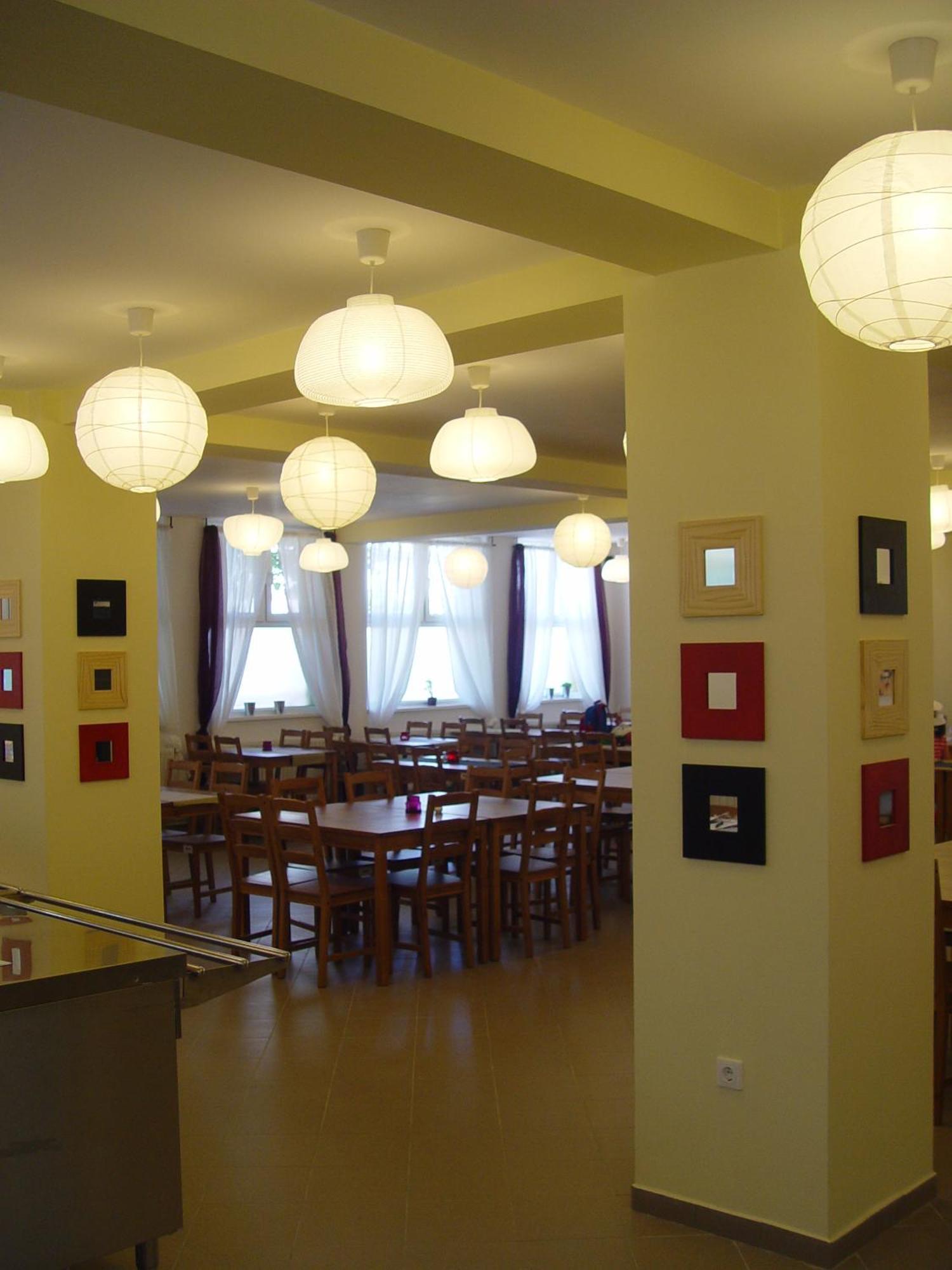 Hotel Astra Brasov Bagian luar foto