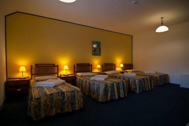 Hotel Astra Brasov Bagian luar foto