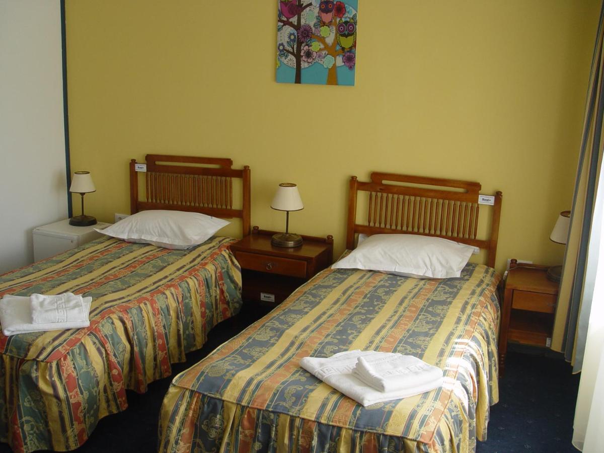 Hotel Astra Brasov Ruang foto